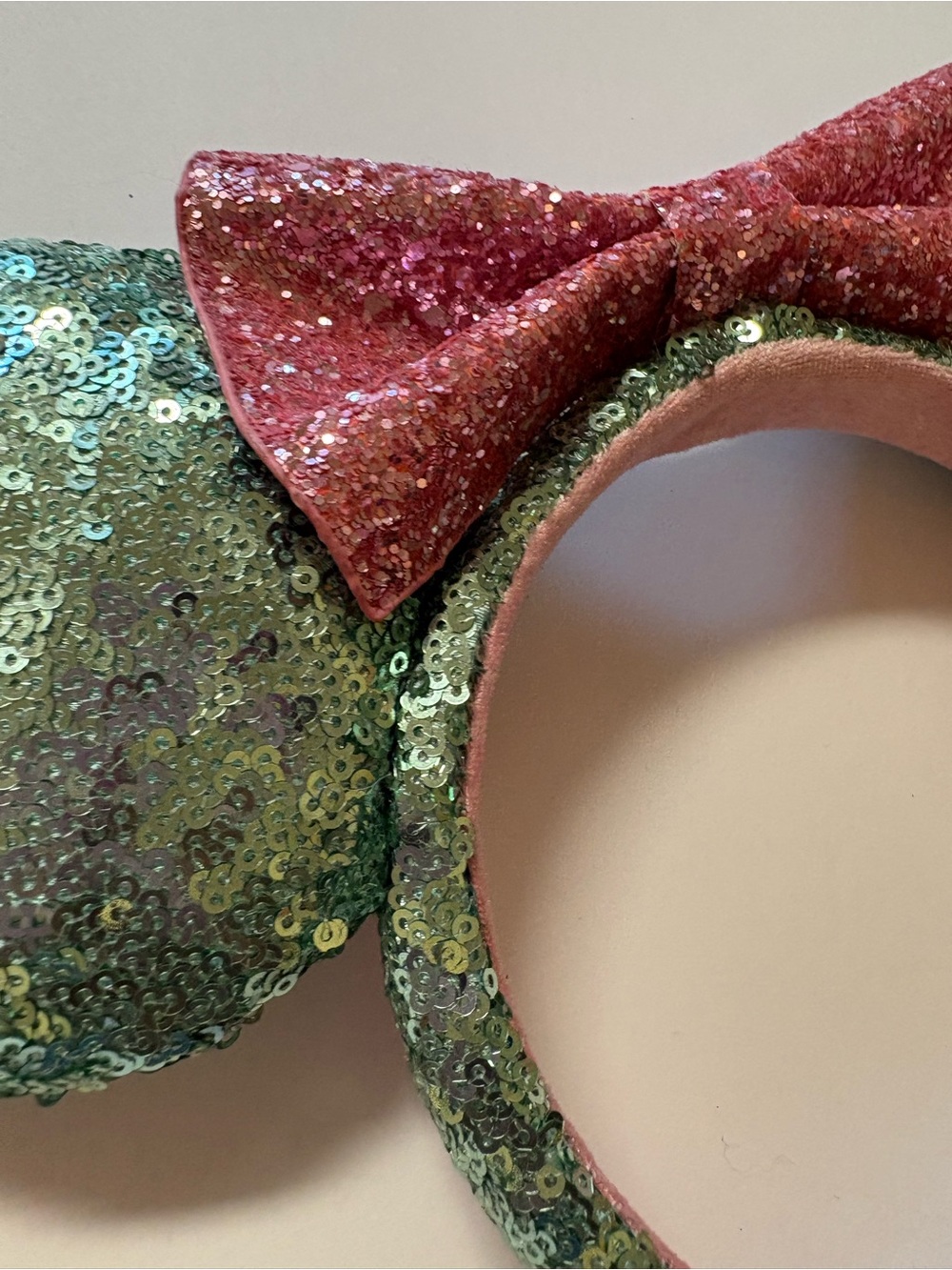 Disney Sequined Minnie-Style Headband Ears with Pink Bow - Green - Picture 2 of 6